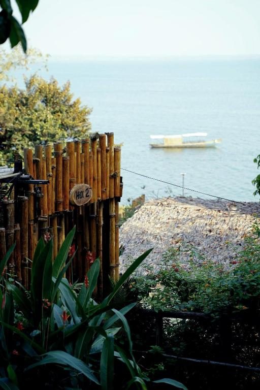 Nomia Garden Retreats – Khu nghỉ dưỡng hồ Trị An