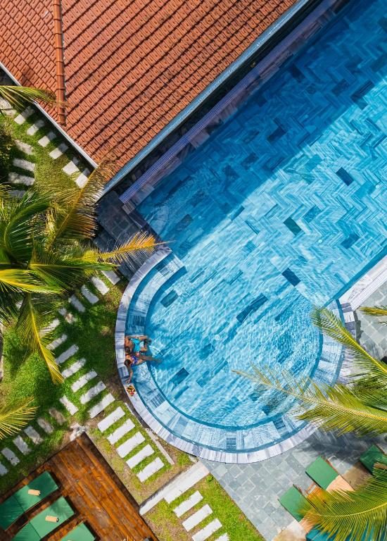Hoianbang Beach Front Villa and Restaurant