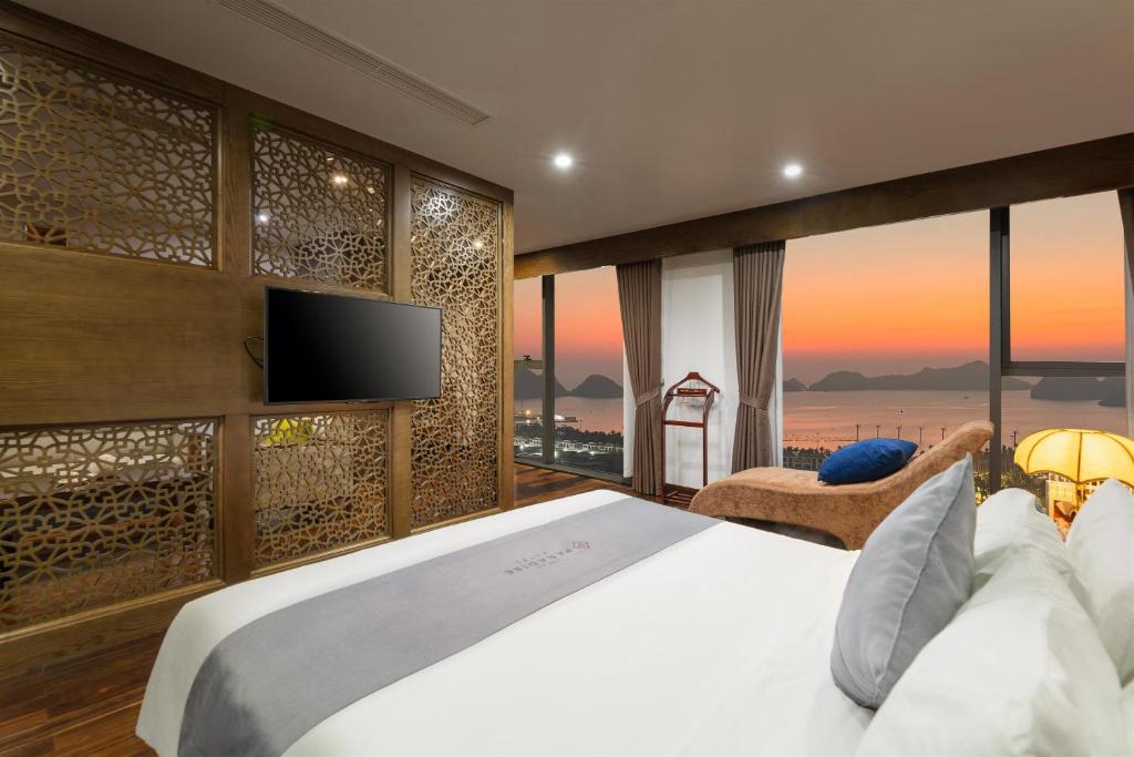 Paradise Elite Cat Ba – Managed by H&E Hospitality