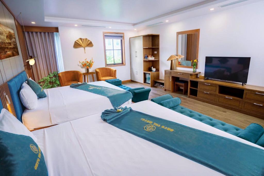 Crysstall Halong Boutique Hotel