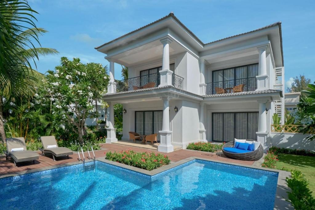 Biệt Thự Premier 3 Phòng Ngủ Nhìn Ra Vườn Có Hồ Bơi Riêng