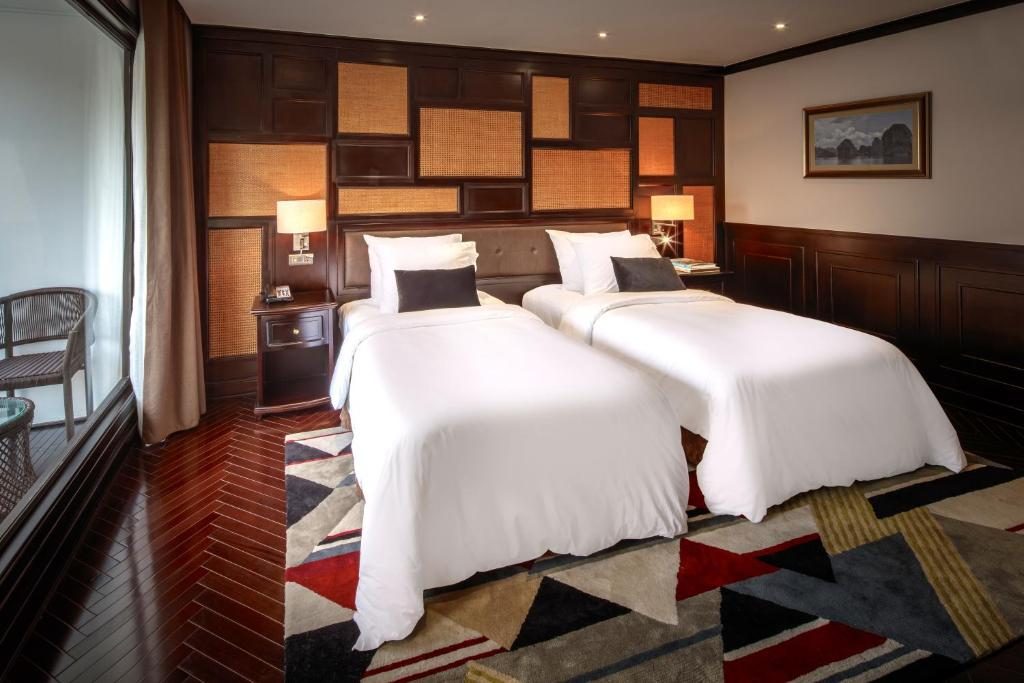 Ambassador Premium With Private Balcony and Internet Access