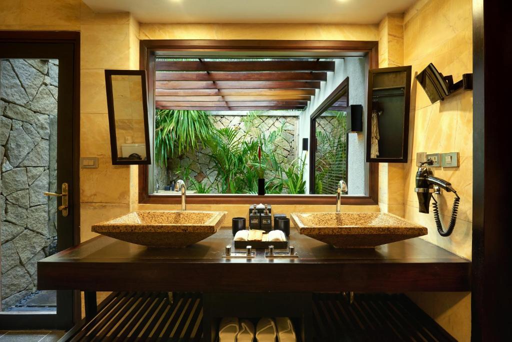 Biệt Thự Signature Deluxe Nhìn Ra Biển