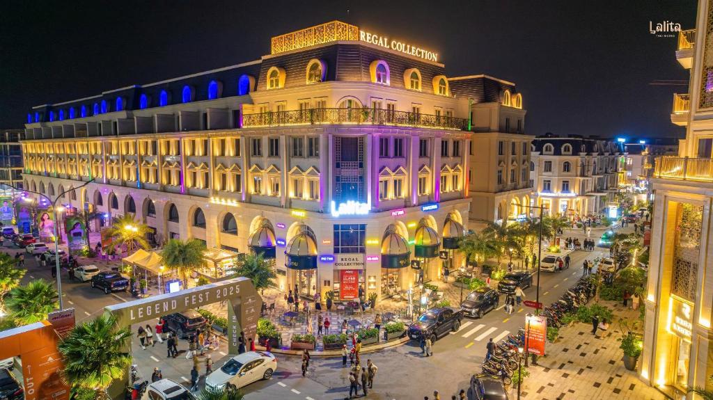 Regal House Hoang Van